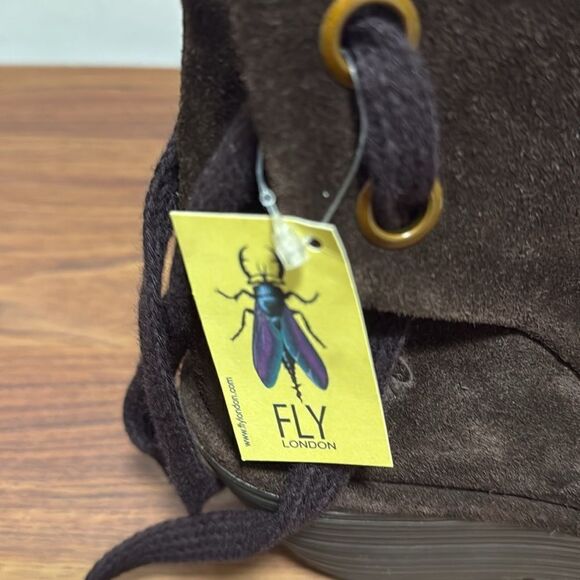 NWT Fly London Yada Brown Suede Ankle Boot, Back Lace, Platform Wedge. Size 10 - Picture 8 of 9